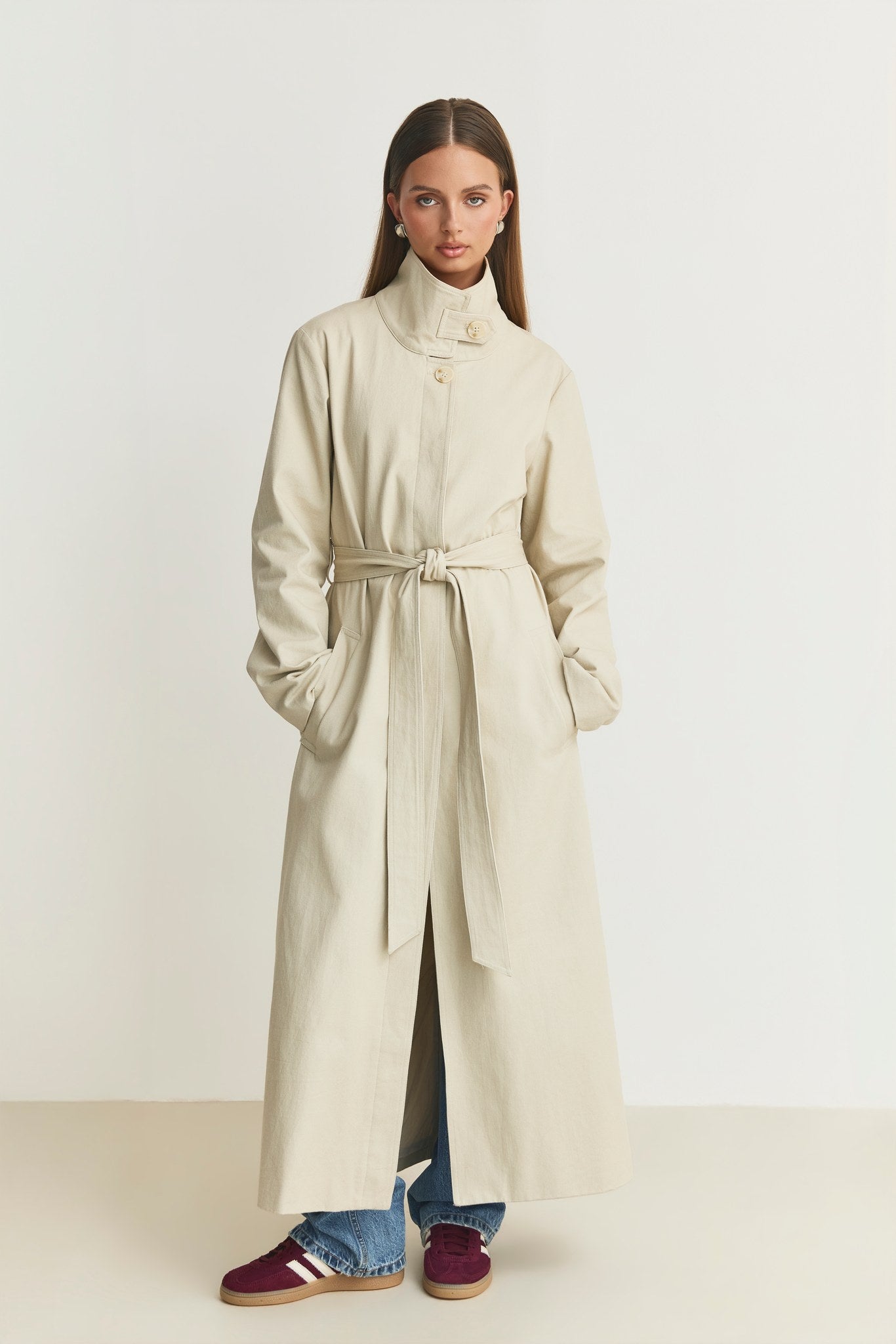 The Capsule Original Trench belted, front view